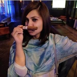 Meet your Posher, Deepika